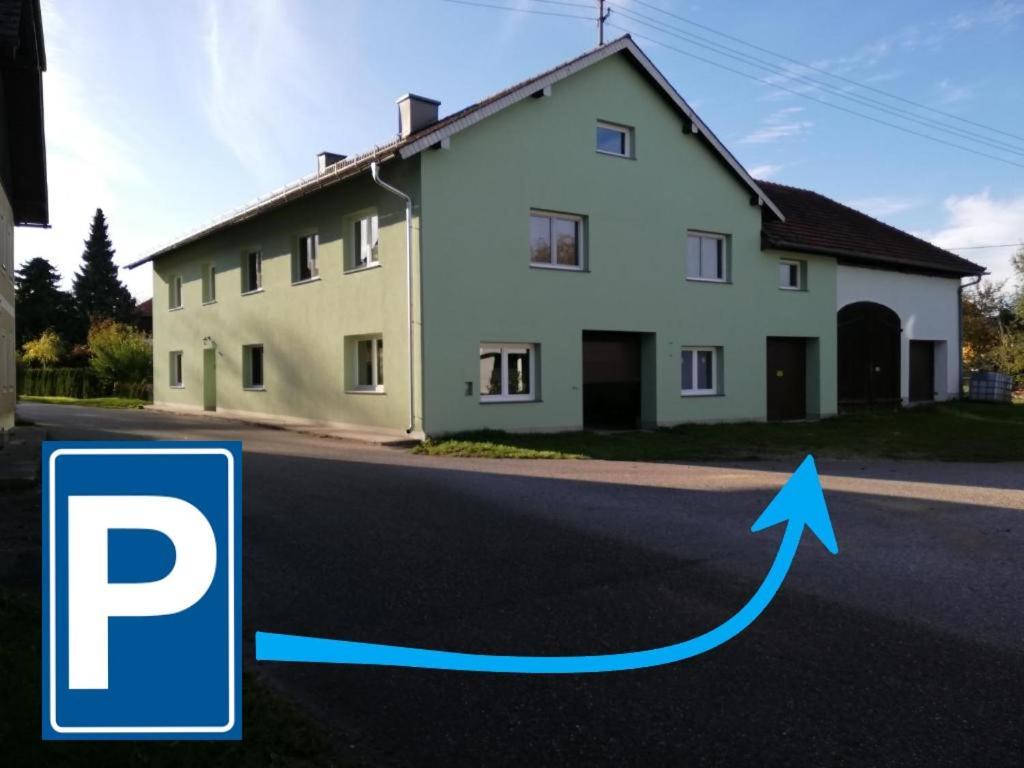 Ferienwohnung Schmied 1 Aurach am Hongar Exterior photo
